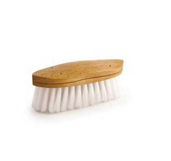 LEGENDS™ KELSO CUR-BACK FINISH GROOMING BRUSH WHITE