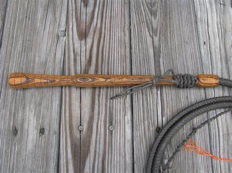 CATTLE: WHIPS & STICKS