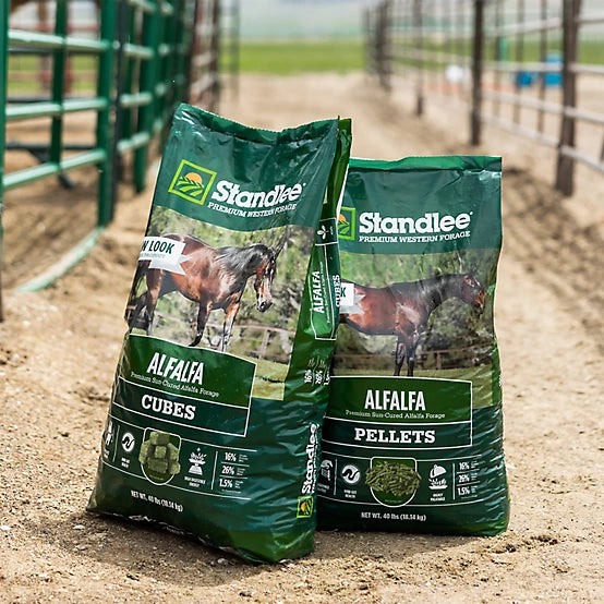 Standlee Premium Western Forage Alfalfa Hay Cube Horse Feed, 40 lb.