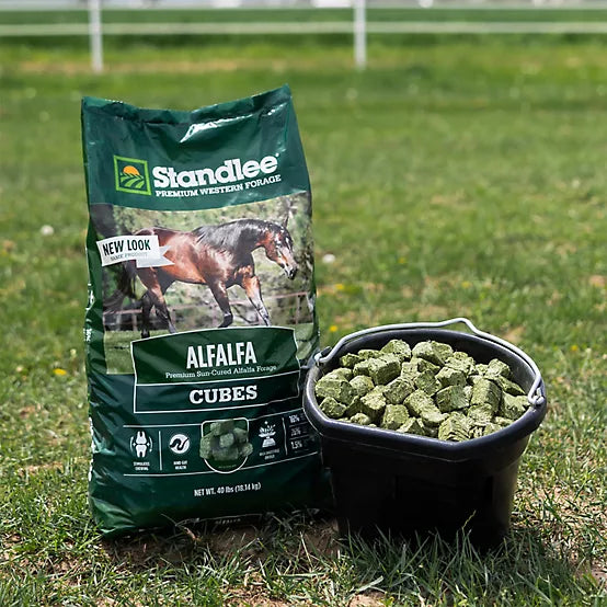 Standlee Premium Western Forage Alfalfa Hay Cube Horse Feed, 40 lb.