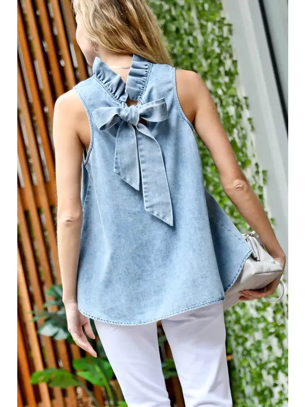 Sleeveless Washed-Out Denim Top with Ruffle Neck and Bow LIGHT DENIM