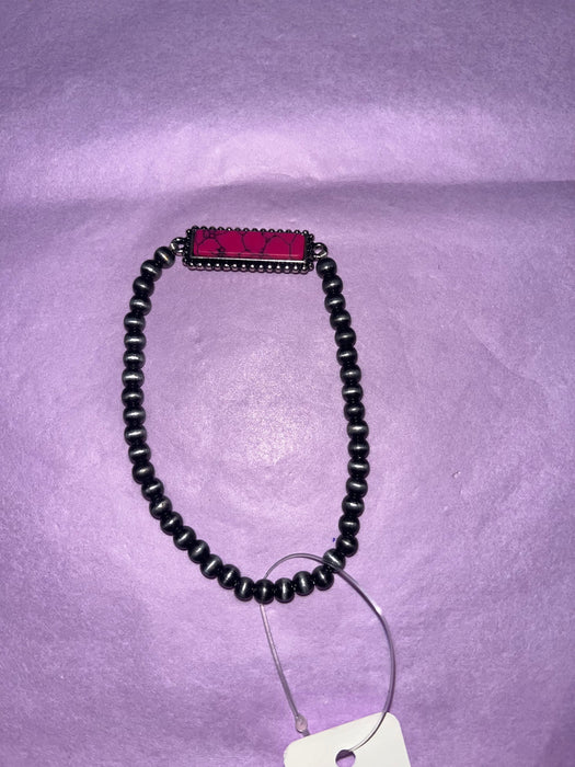 Pink pendant bracelet