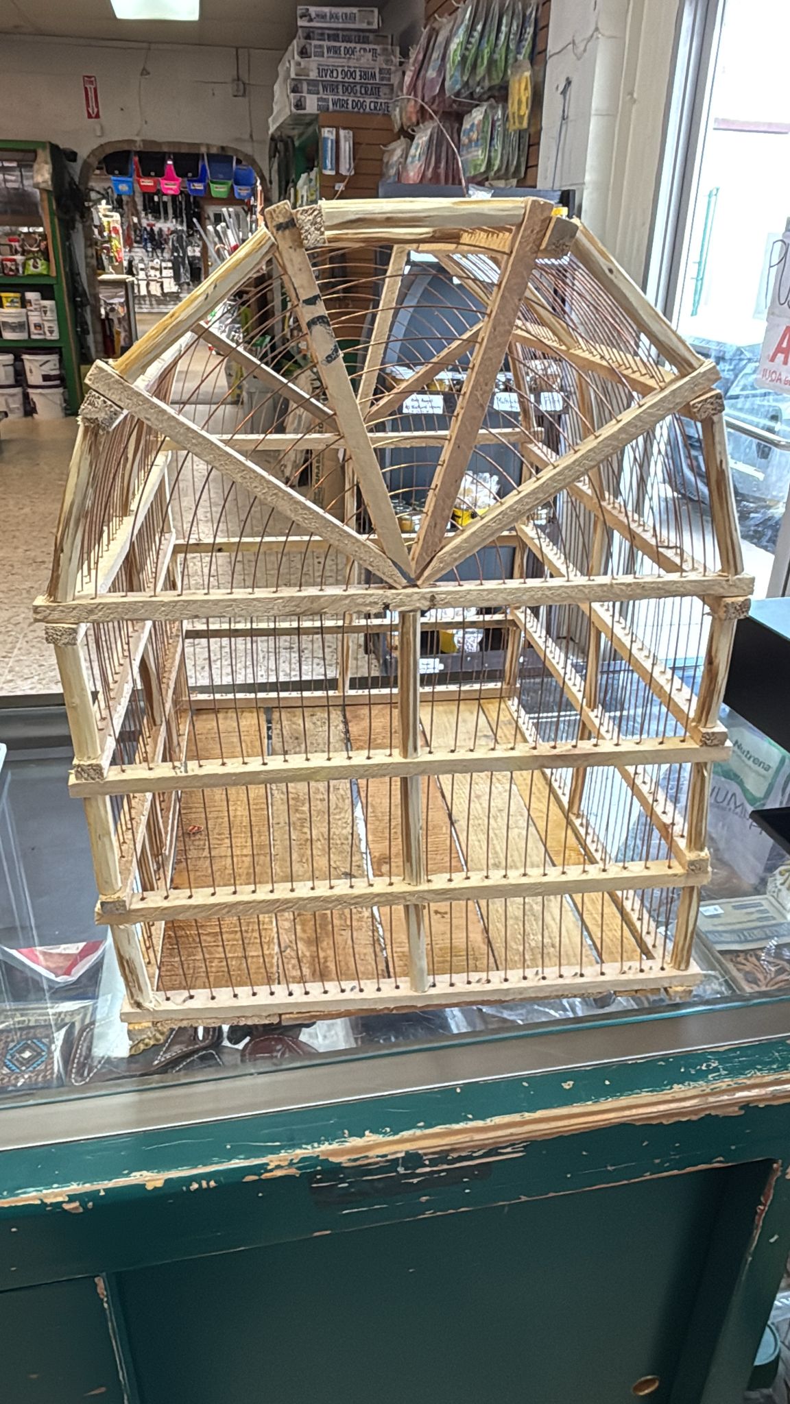 JAULA MADERA* — Bushland Ranch Store