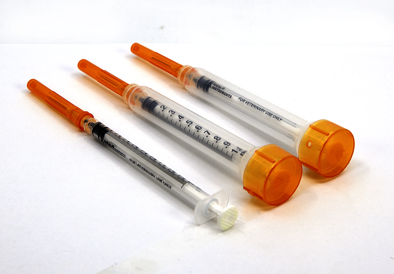 SOLD BY EACH - IDEAL® TUBERCULIN SYRINGE HARD PACKED 1 CC 25 GA 5/8 IN L -